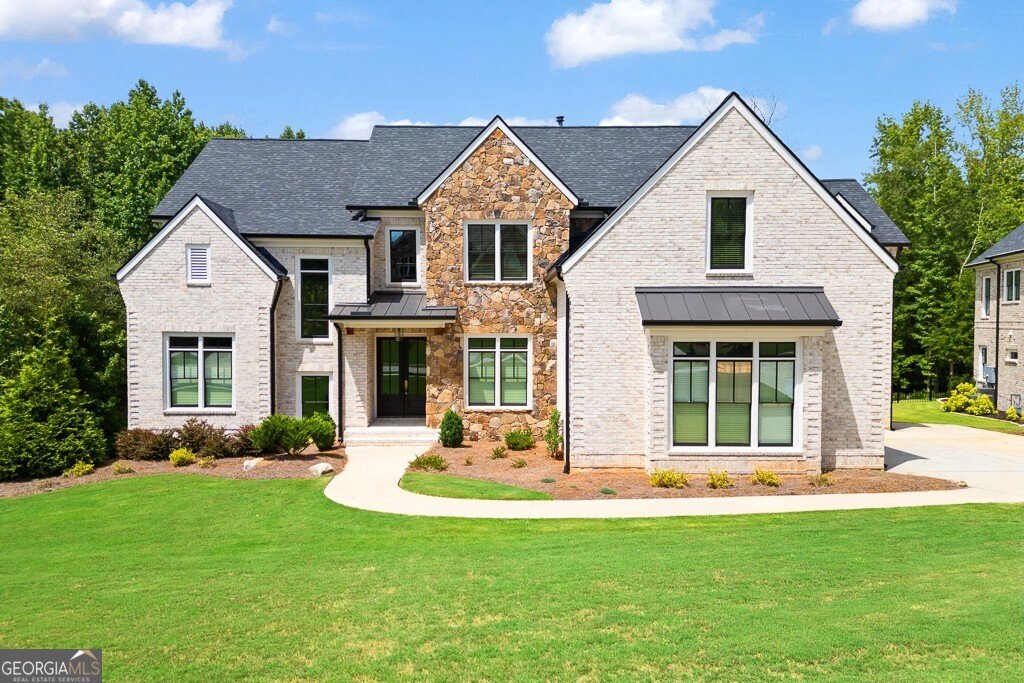 5760 Lula Bridge Court Braselton - 1