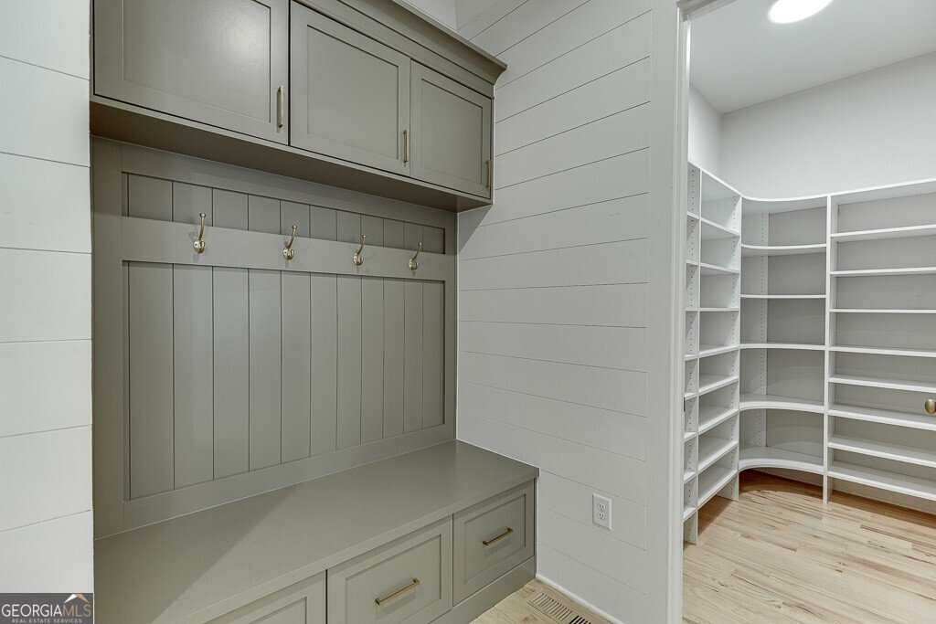 5760 Lula Bridge Court Braselton - 13