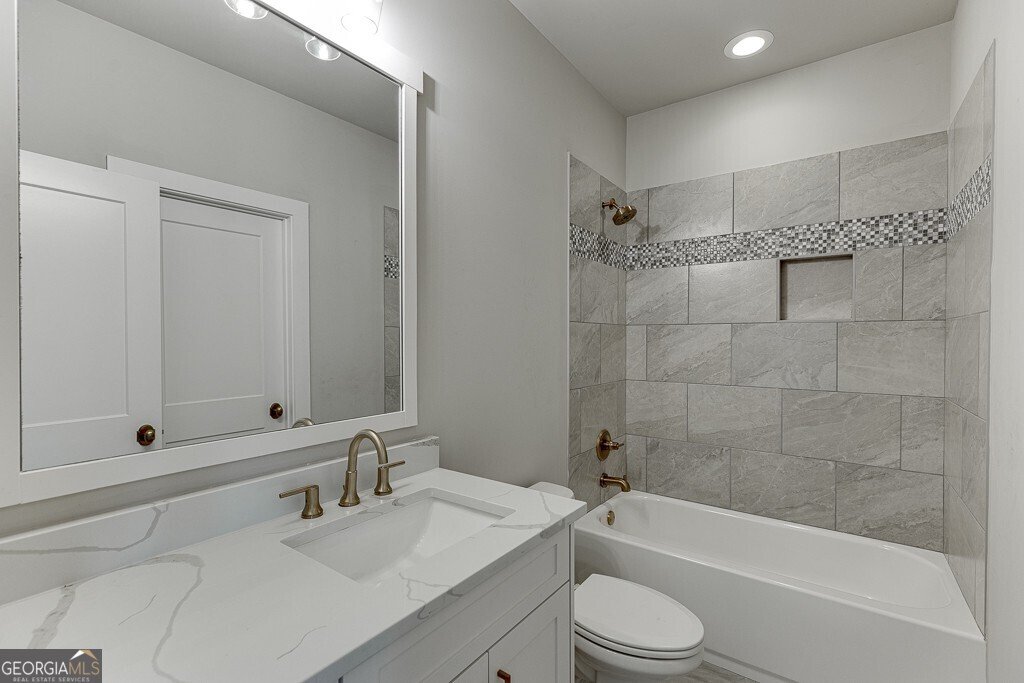 5760 Lula Bridge Court Braselton - 32