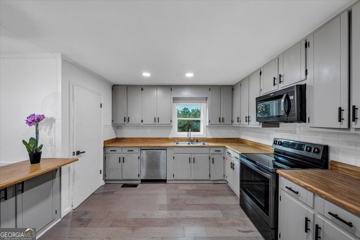 4819 BATISTE LN Acworth - 9
