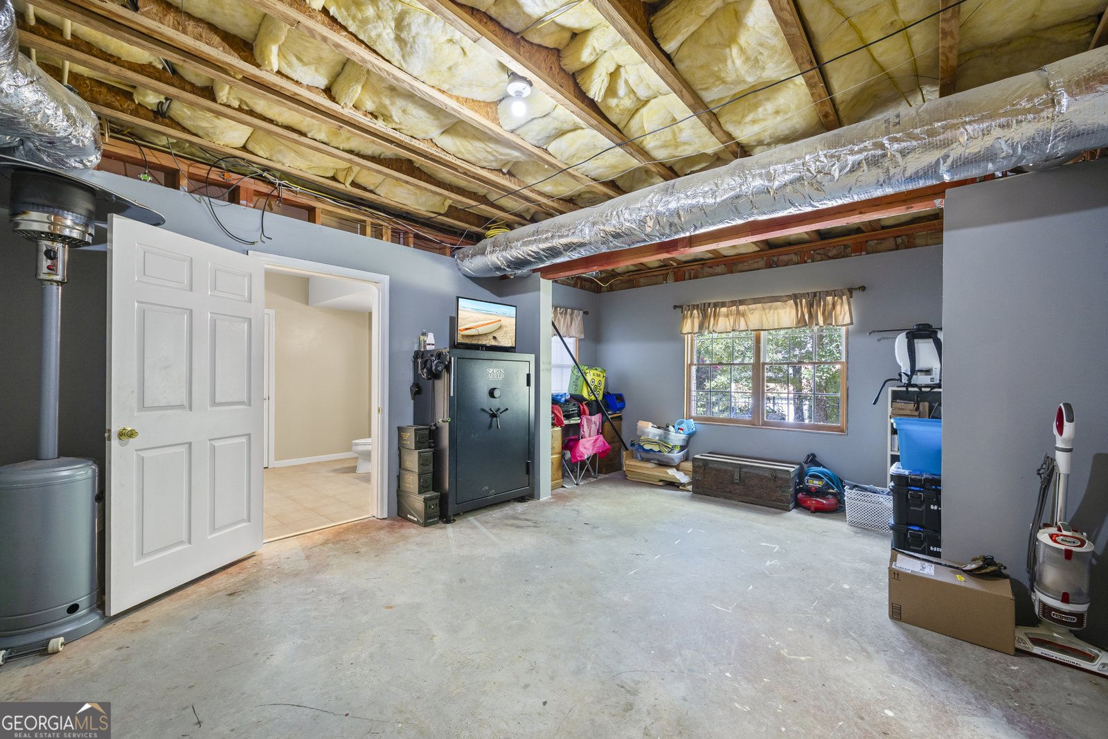 1041 Spring Creek Drive Bishop - 43