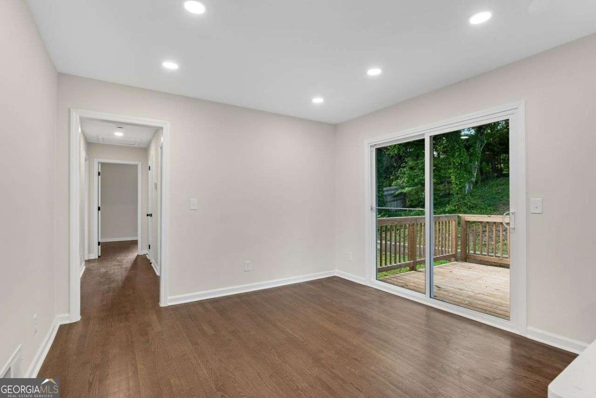 2933 Edna Lane Decatur - 9