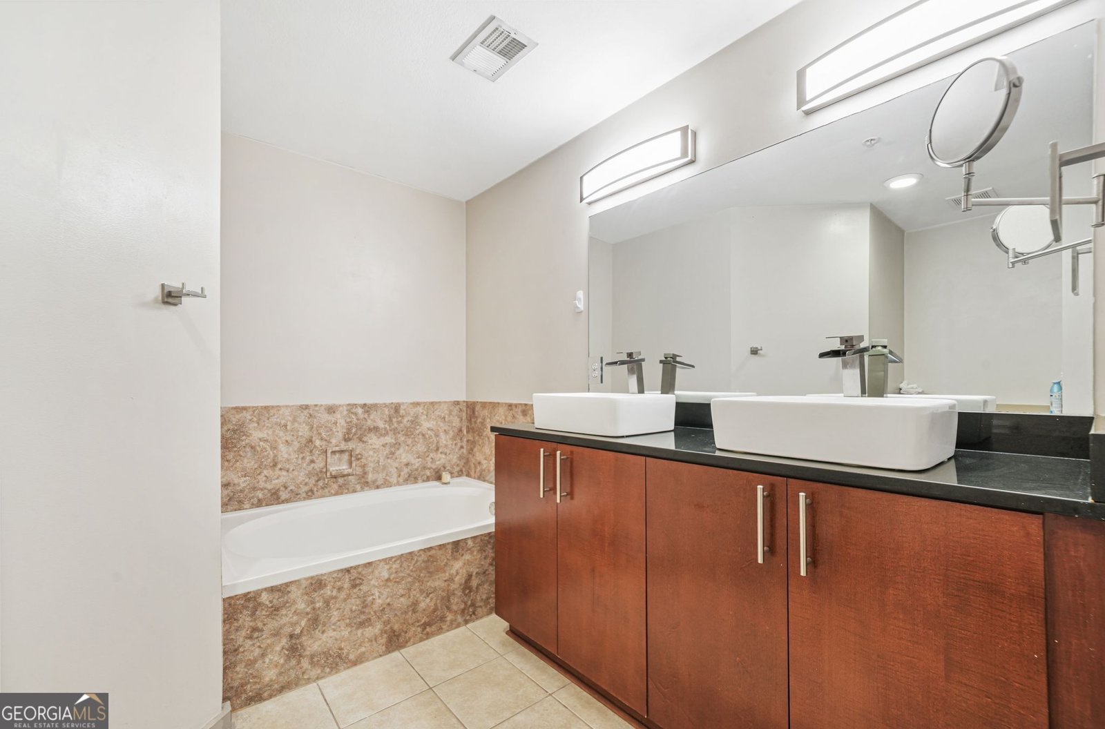 390 17th Street Atlanta - 18