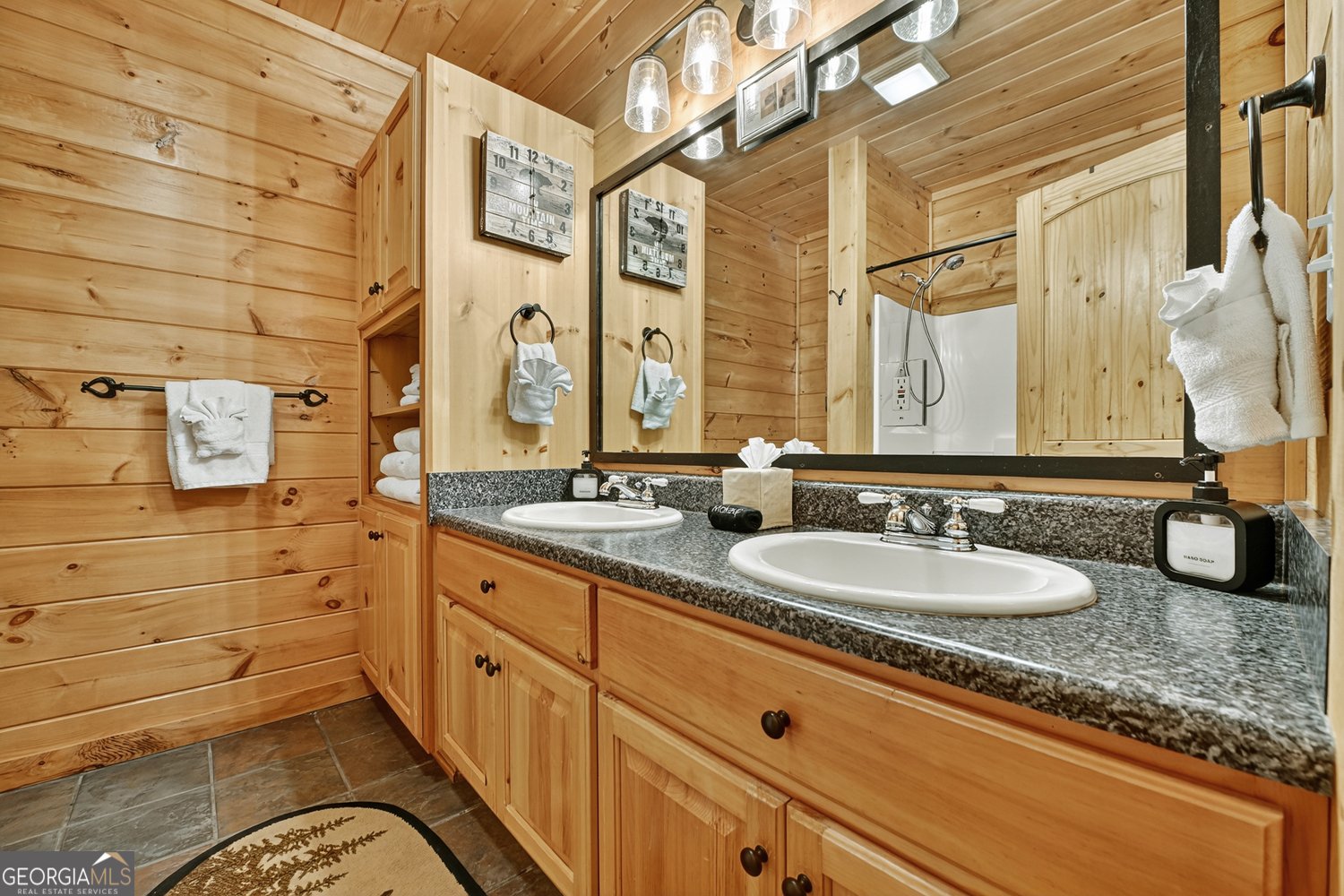 793 Brittney Drive Blue Ridge - 27