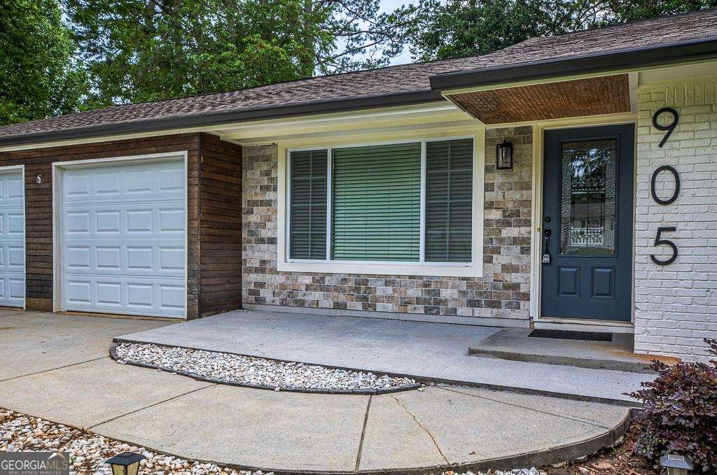 905 Hickory Ridge Road Lilburn - 10