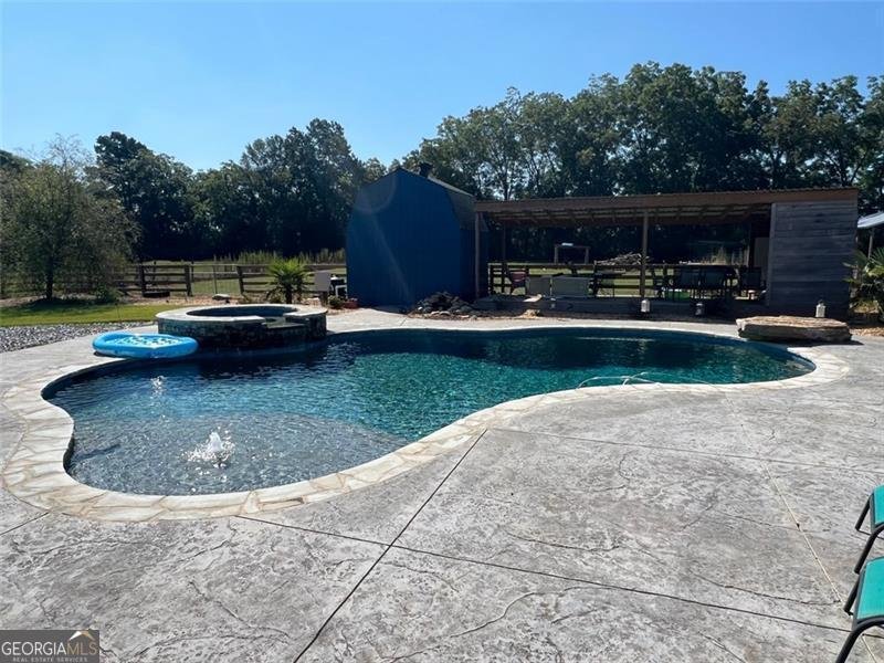 3189 MOINA MICHAEL Road Good Hope - 6