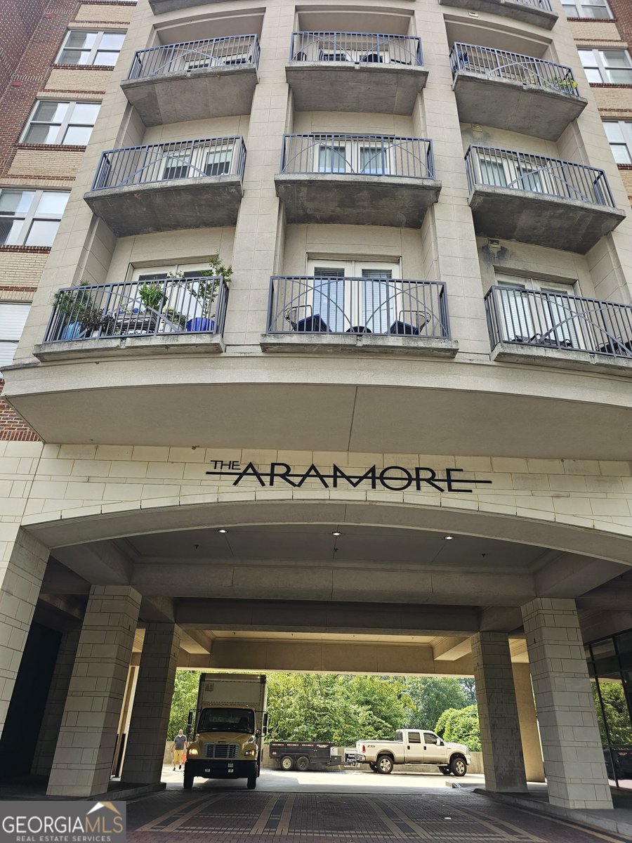 2277 Peachtree Road Atlanta - 16