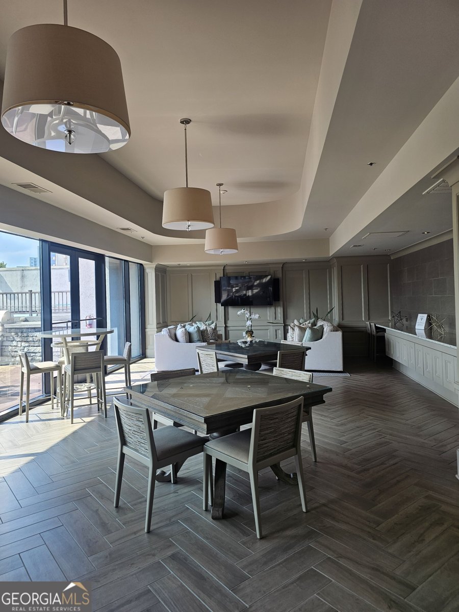 2277 Peachtree Road Atlanta - 58