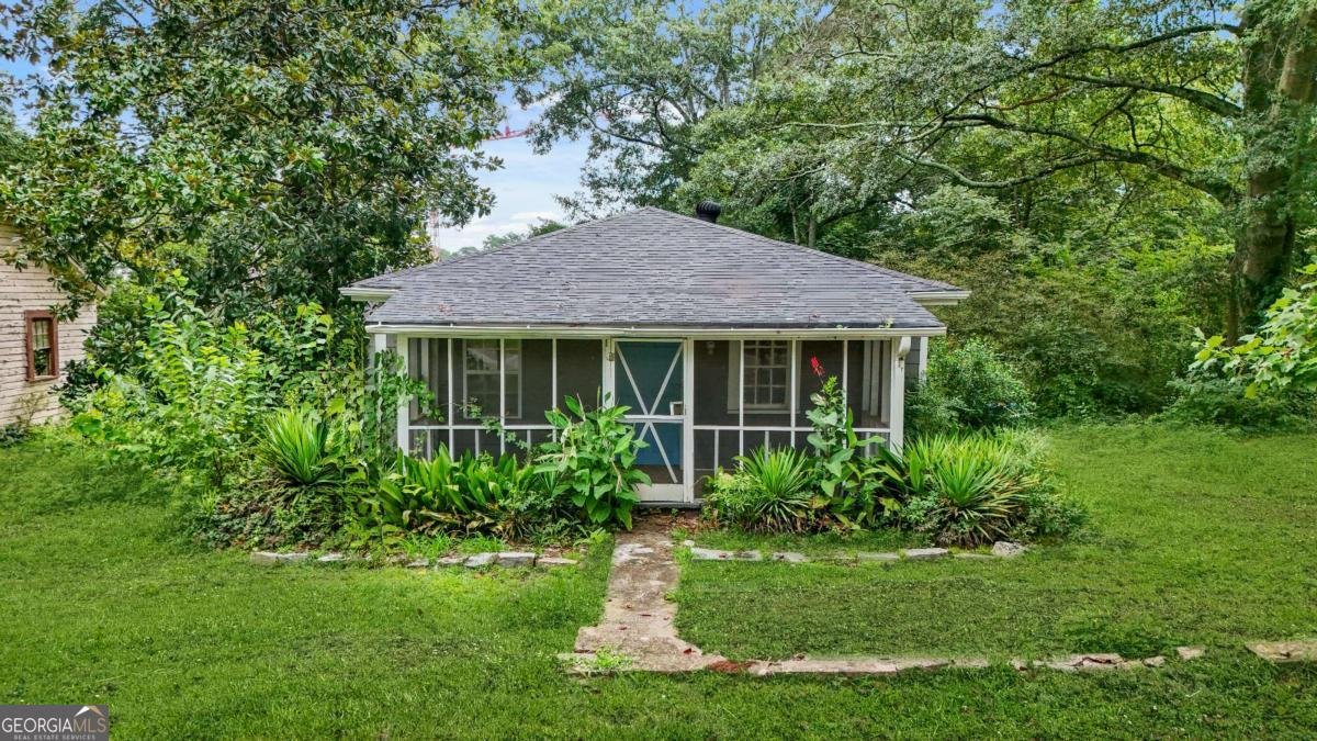 1082 Edie Avenue Atlanta - 2