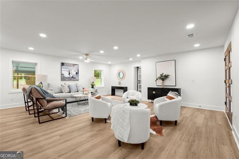 227 Kenvilla Tucker - 12
