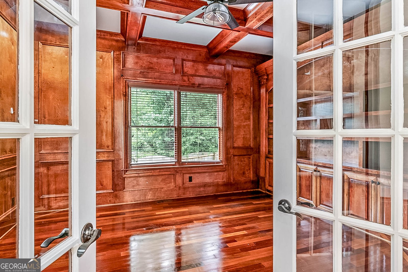 7611 Regency Circle Sandy Springs - 30