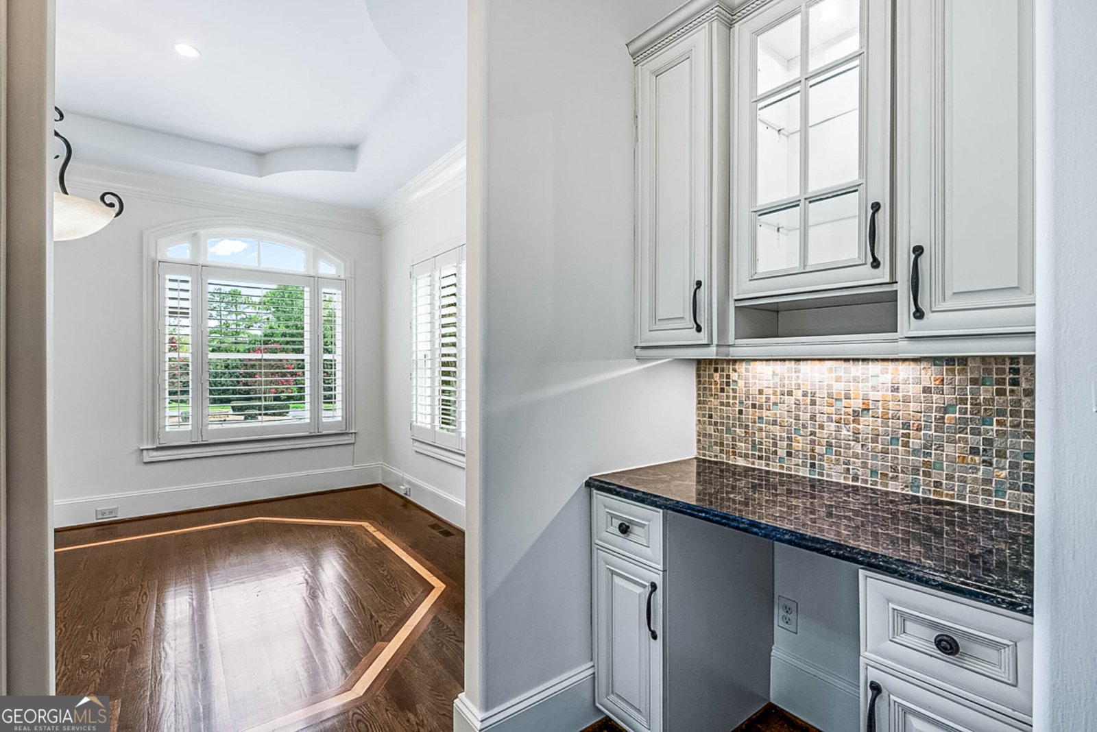 7611 Regency Circle Sandy Springs - 31