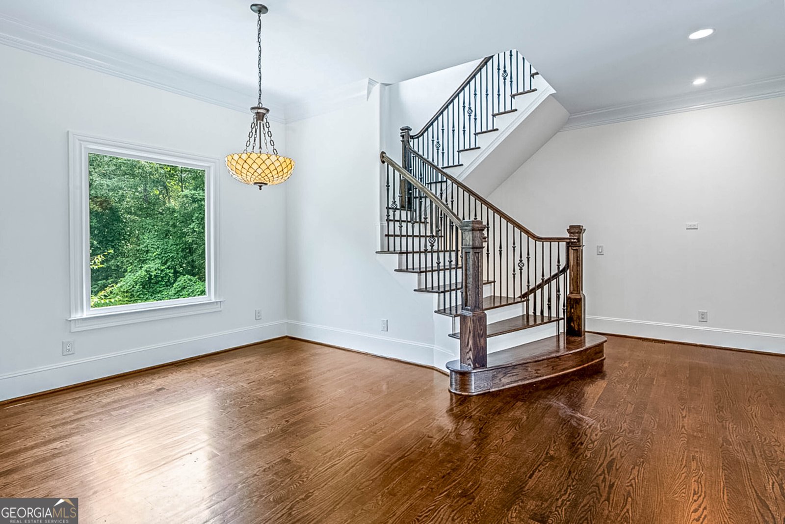 7611 Regency Circle Sandy Springs - 43