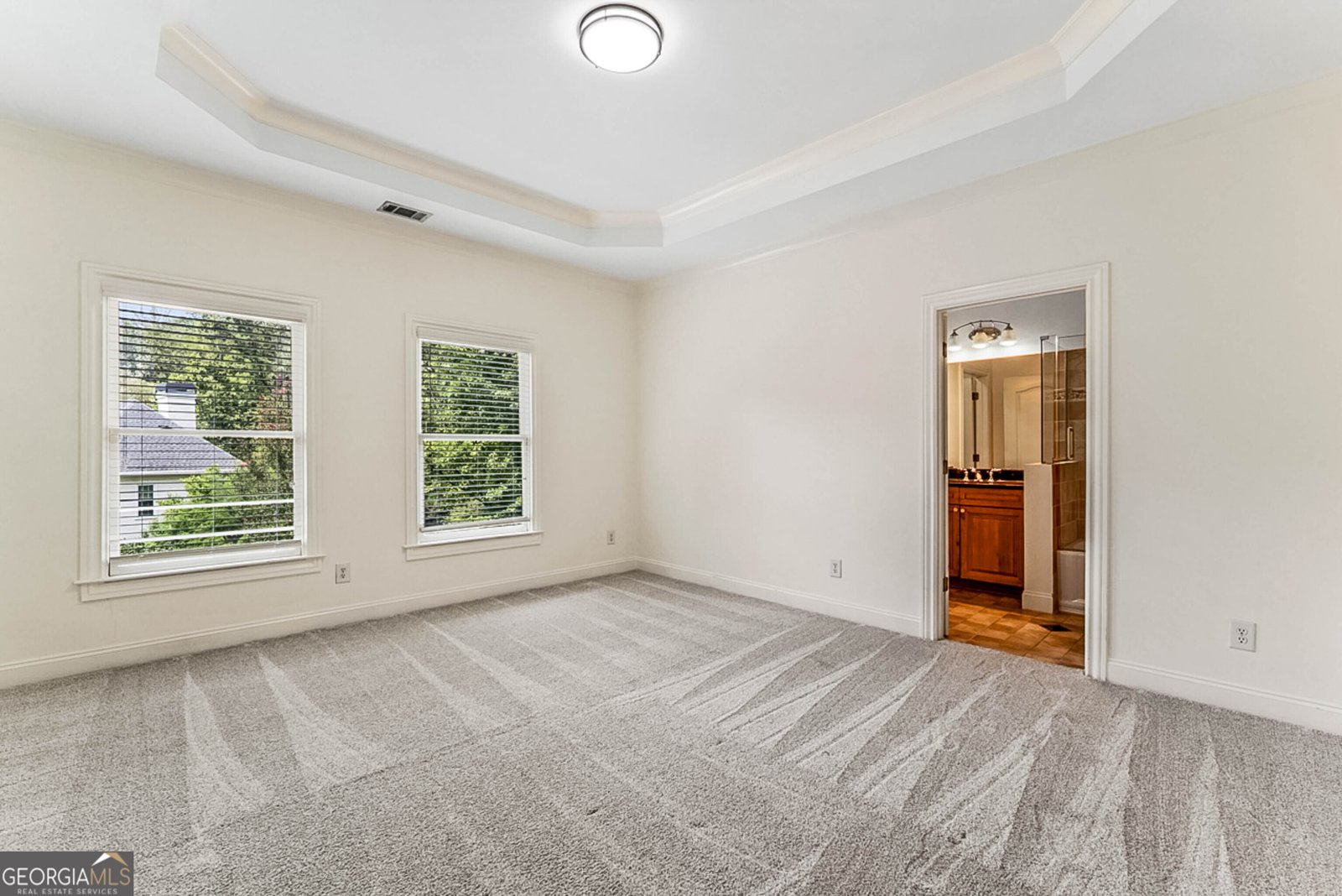 7611 Regency Circle Sandy Springs - 52