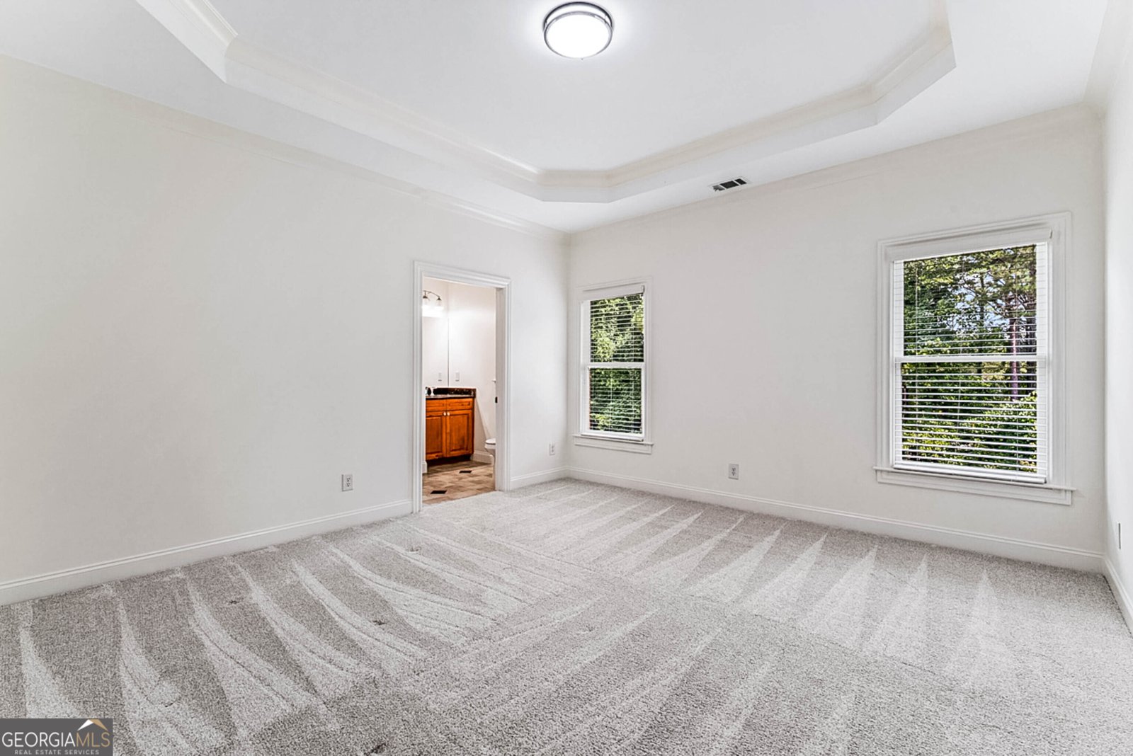 7611 Regency Circle Sandy Springs - 54
