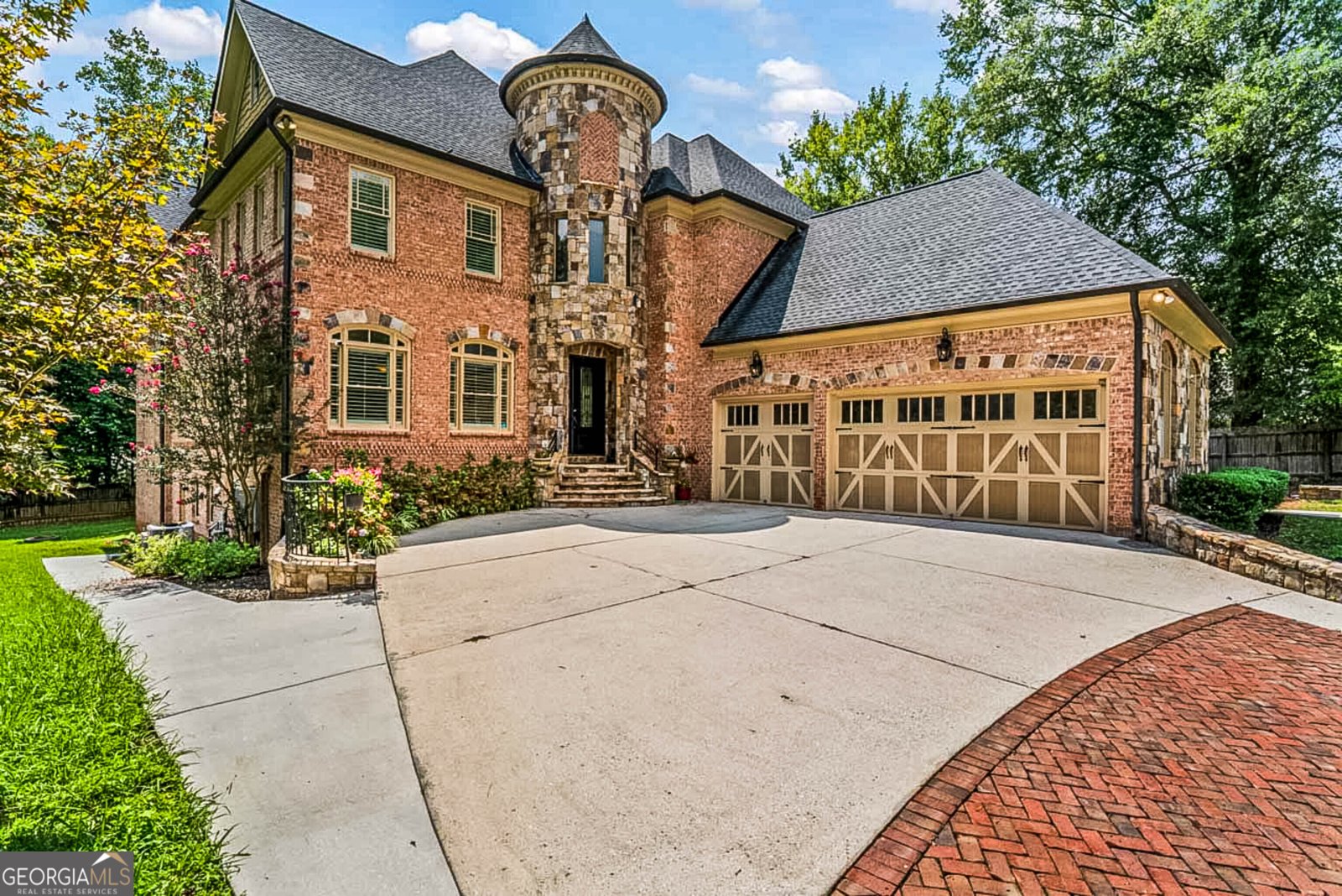 7611 Regency Circle Sandy Springs - 6