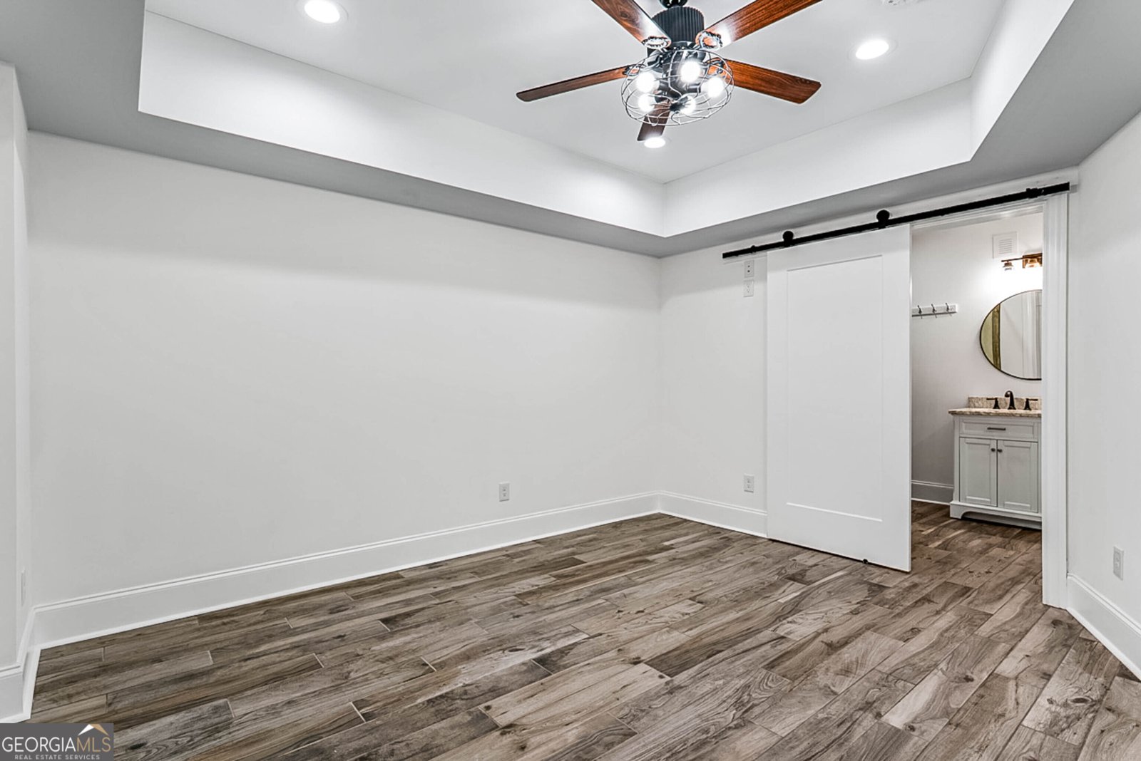 7611 Regency Circle Sandy Springs - 70