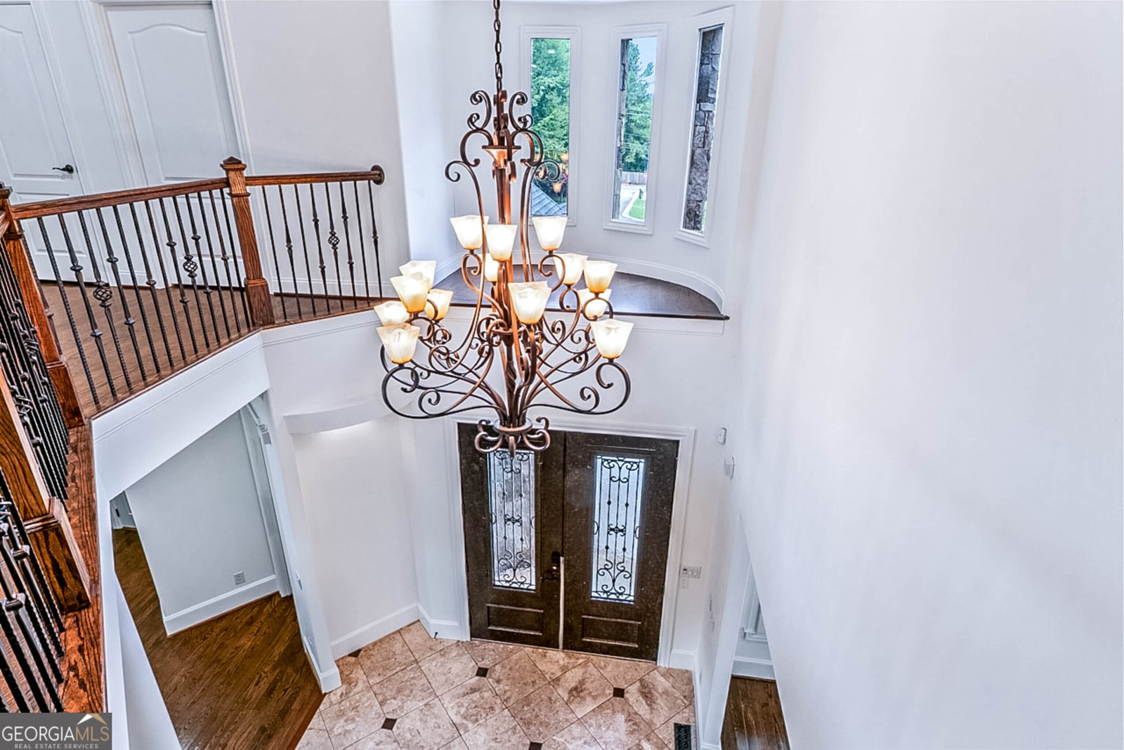 7611 Regency Circle Sandy Springs - 9
