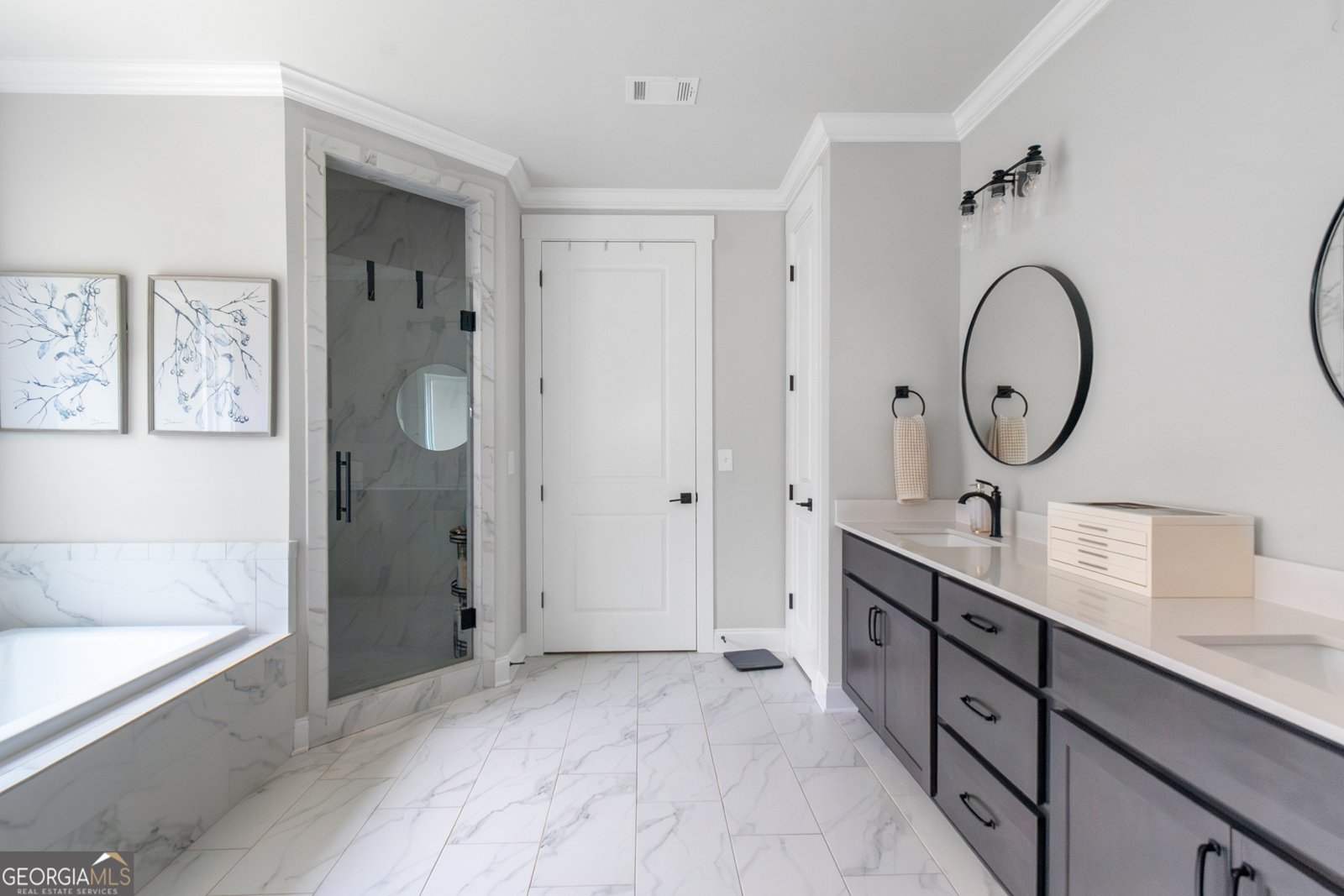 1290 Legend Drive Greensboro - 17