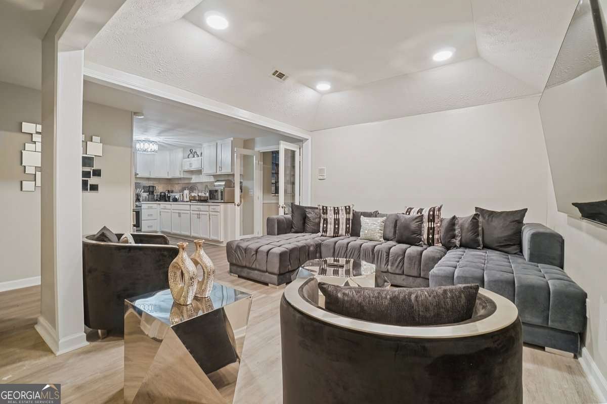625 Gate Way Point Stone Mountain - 38