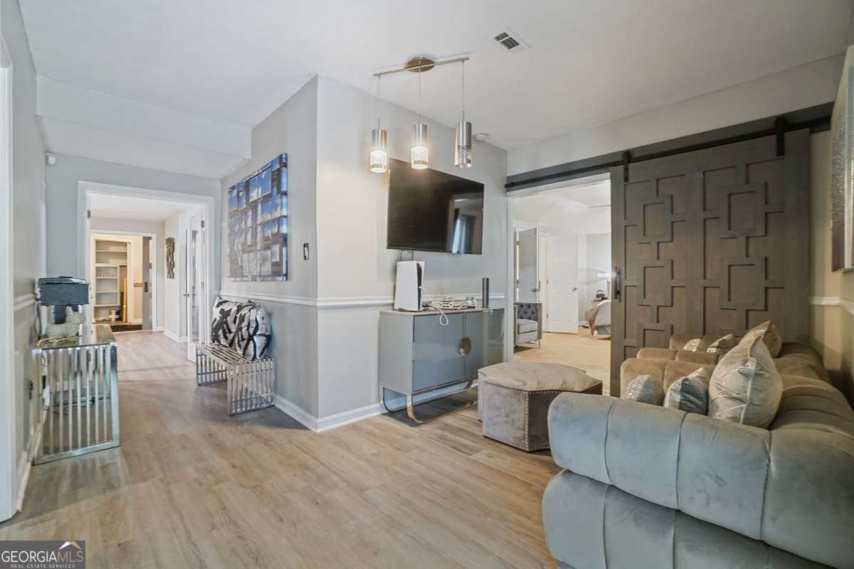 625 Gate Way Point Stone Mountain - 42