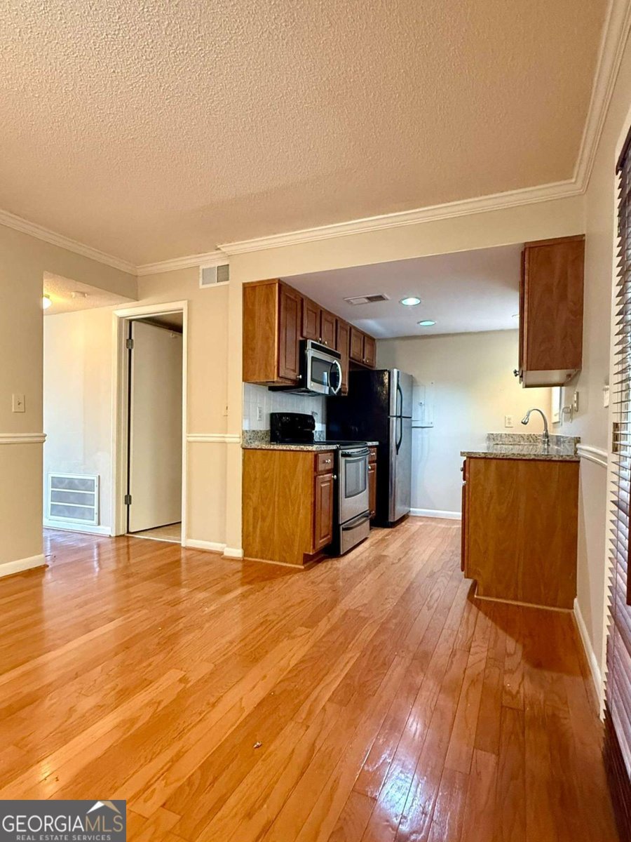 6900 Roswell Road Atlanta - 13
