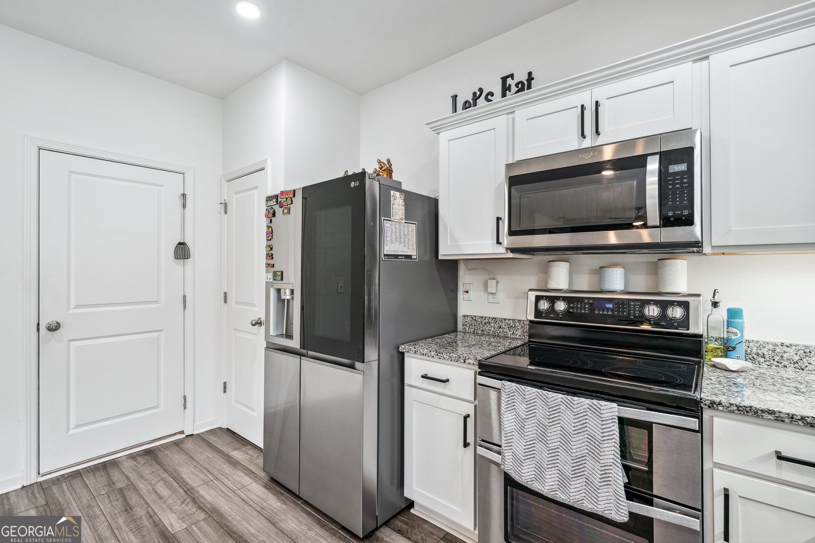 300 Hyde Park Winder - 12