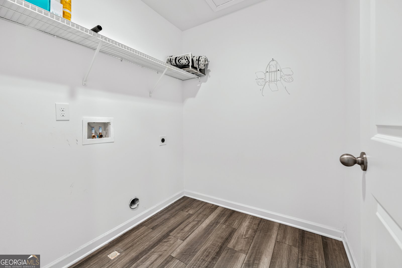 300 Hyde Park Winder - 18