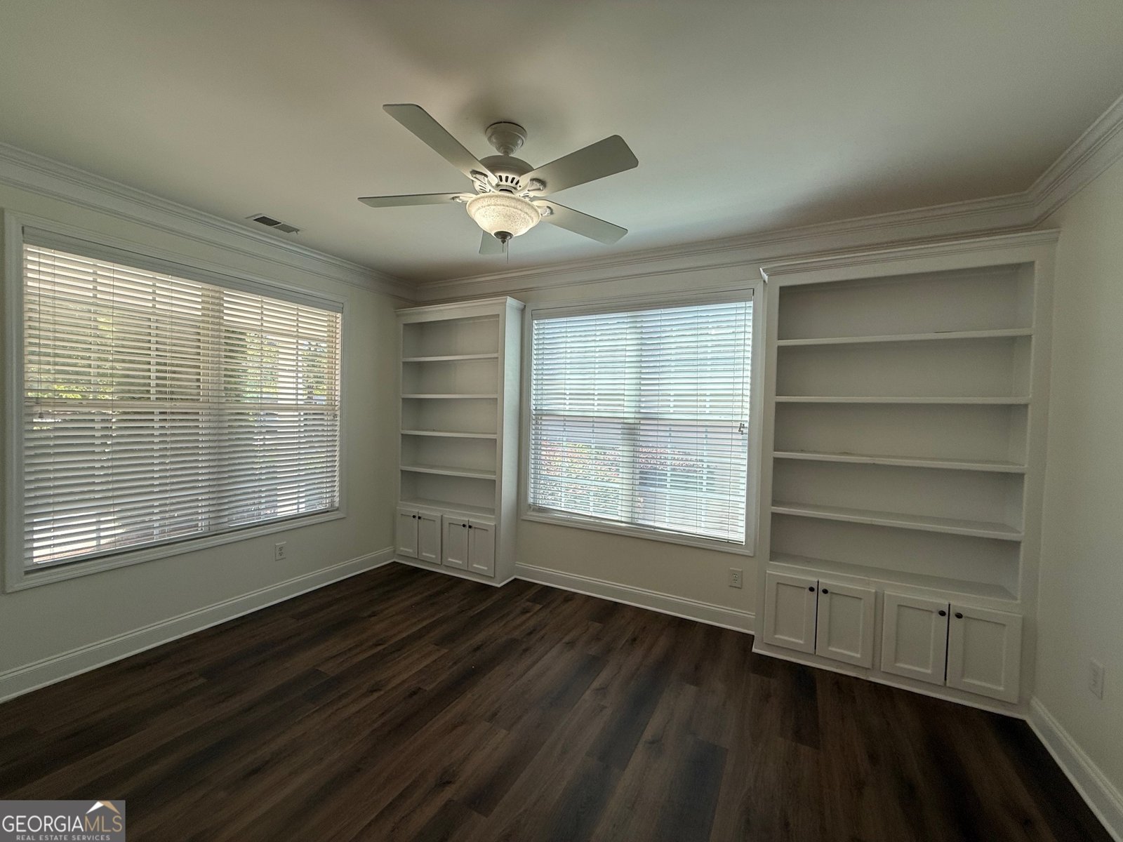 6705 Marlow Drive Cumming - 3