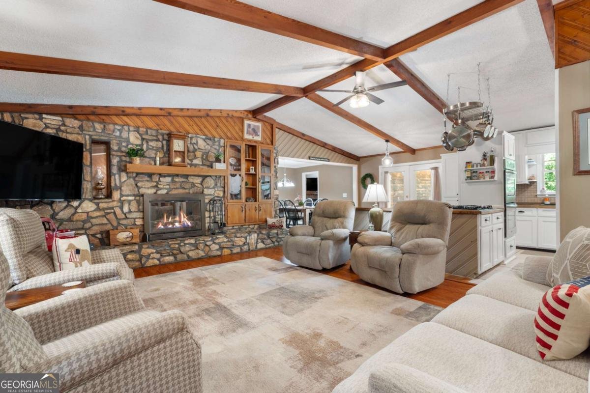 471 & 475 STERLING Road Jasper - 66