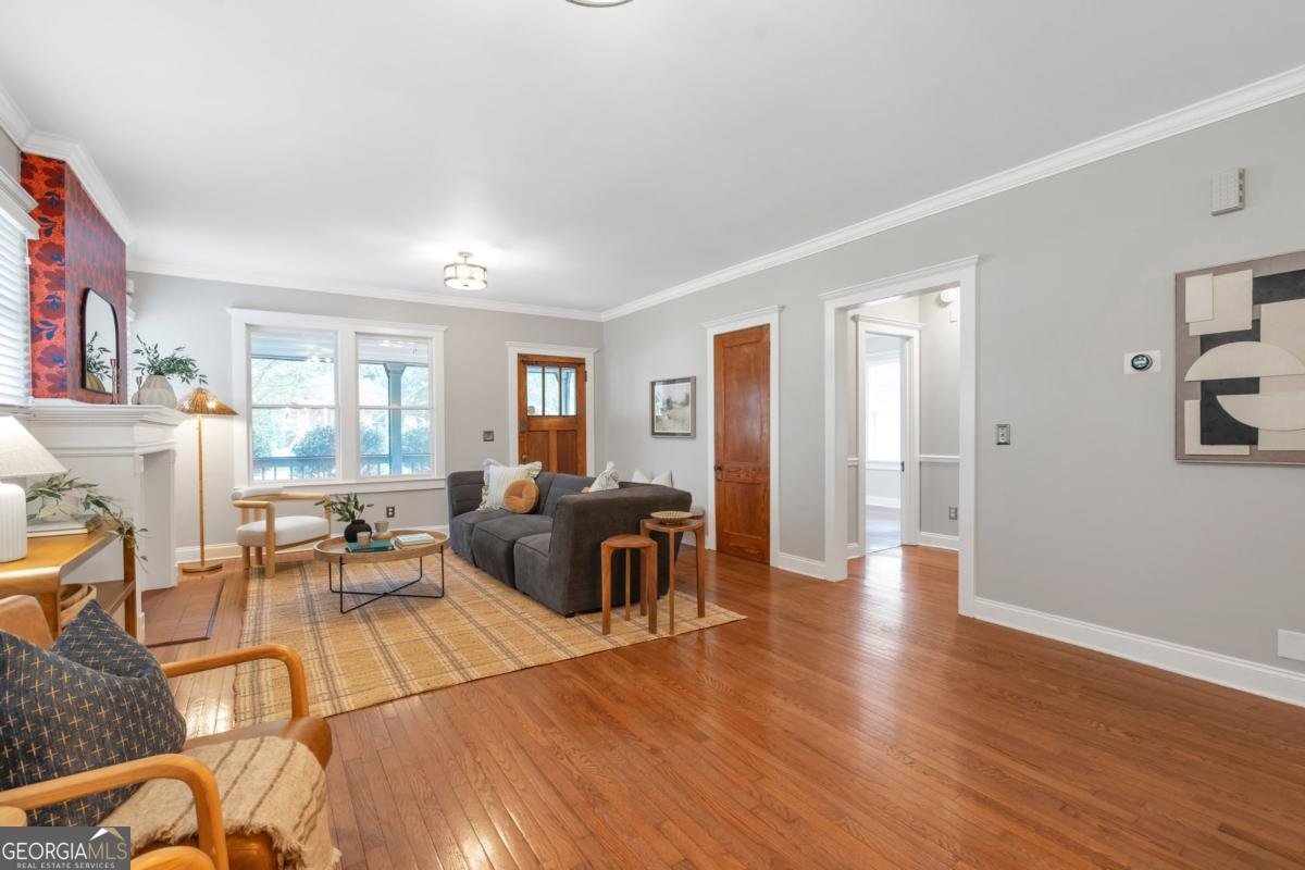 1085 BOULEVARD Drive Atlanta - 18