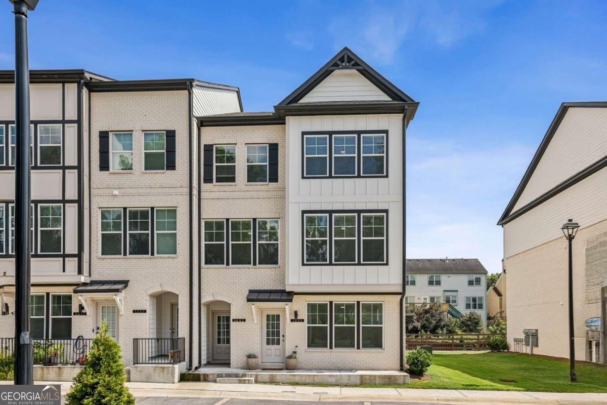 5064 Insperon Lane Peachtree Corners - 8