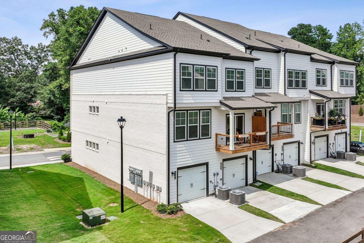 5064 Insperon Lane Peachtree Corners - 9