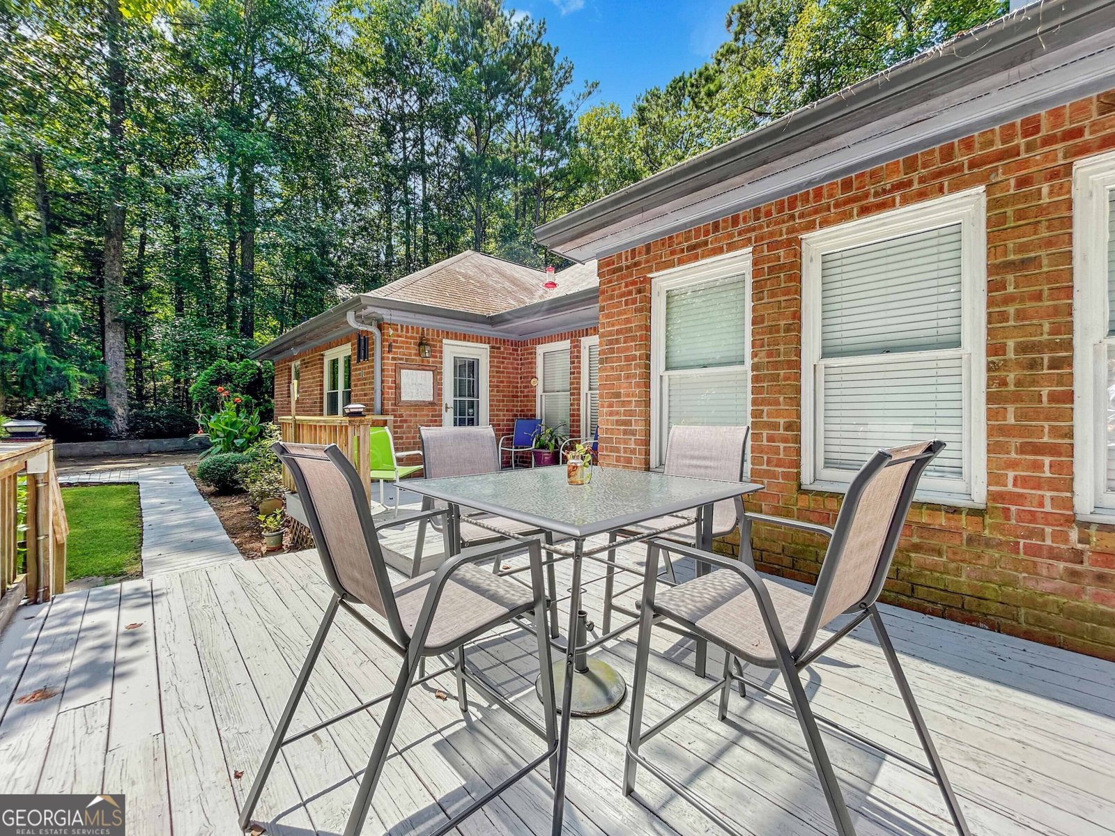 189 Lake Hampton Drive Hampton - 1