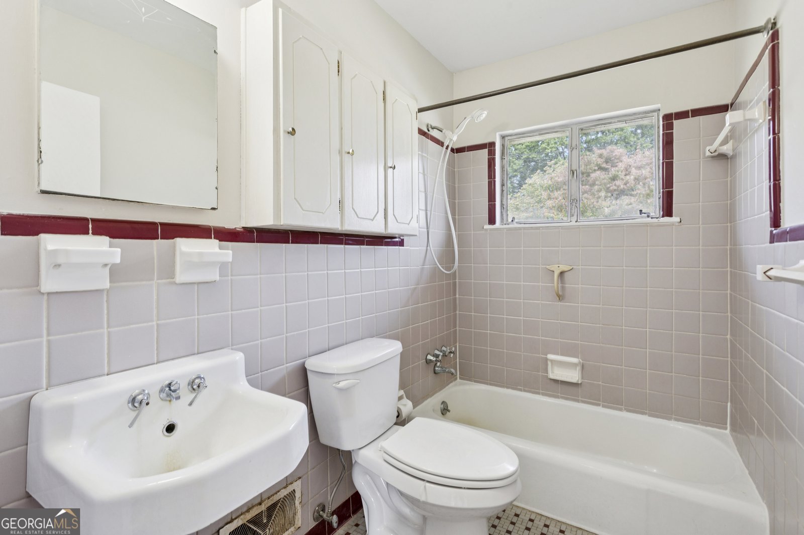 204 Sequoia Drive Marietta - 22