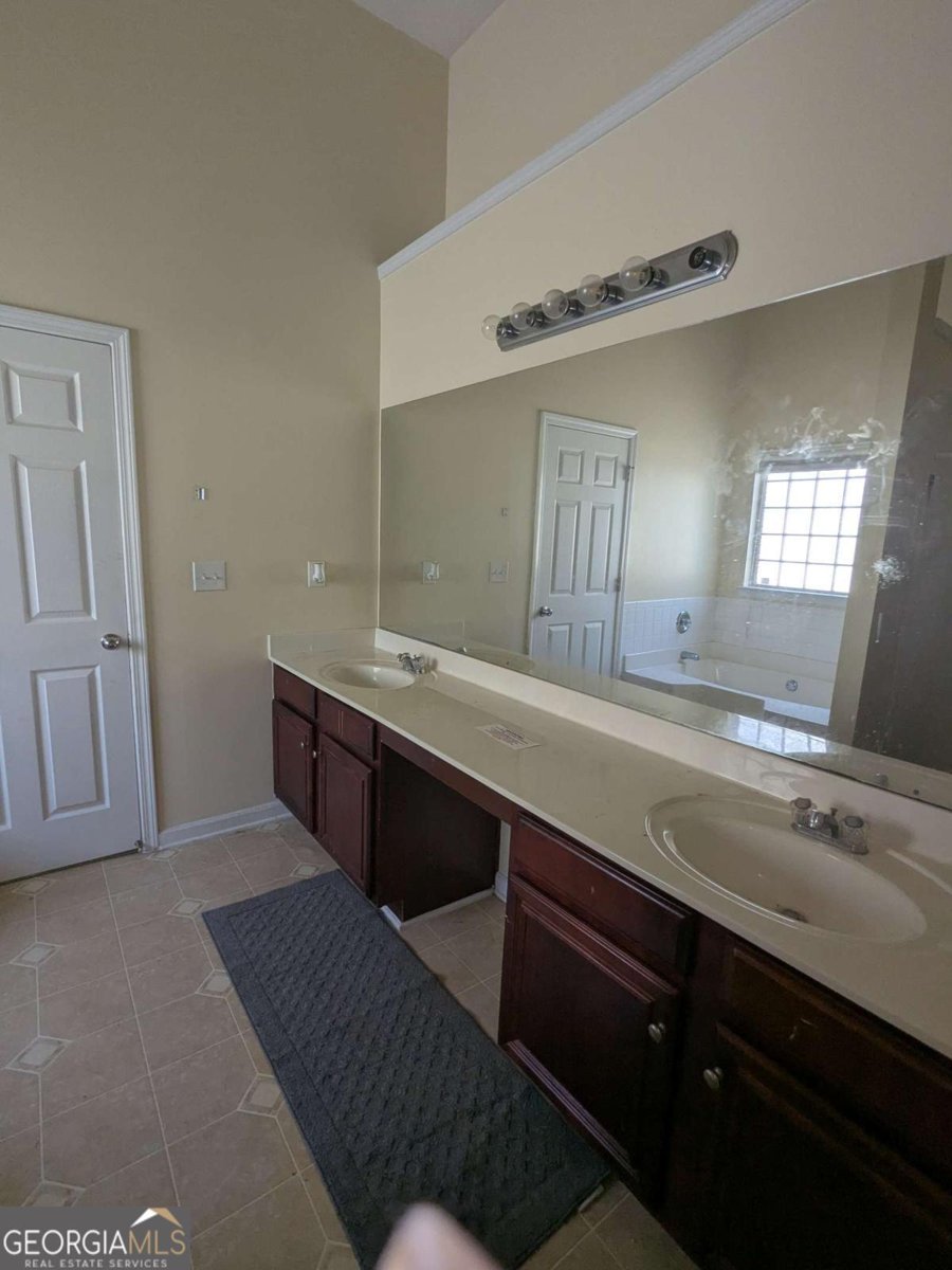 4965 Locherby Drive Fairburn - 13