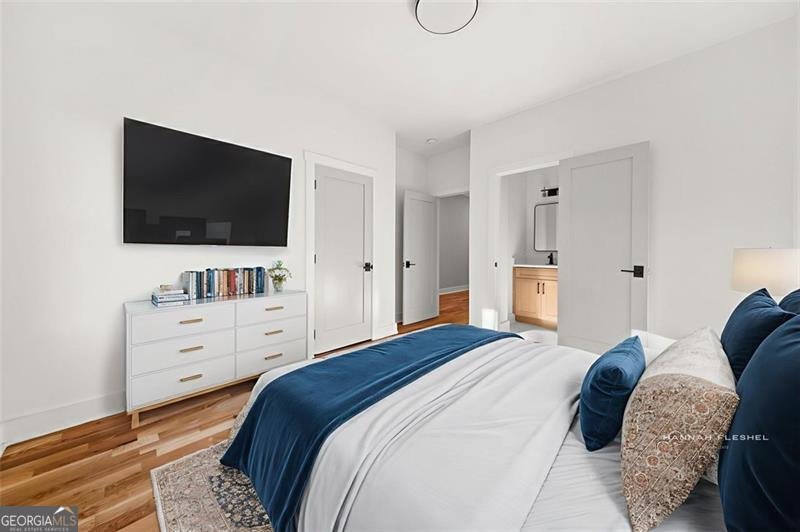 327 OHM Avondale Estates - 13