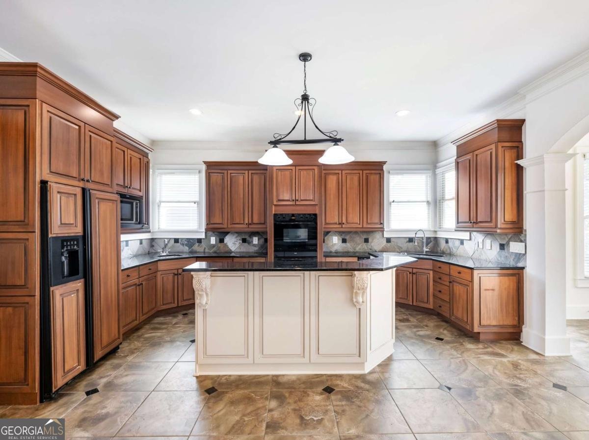 5831 Choctaw Lane Braselton - 2