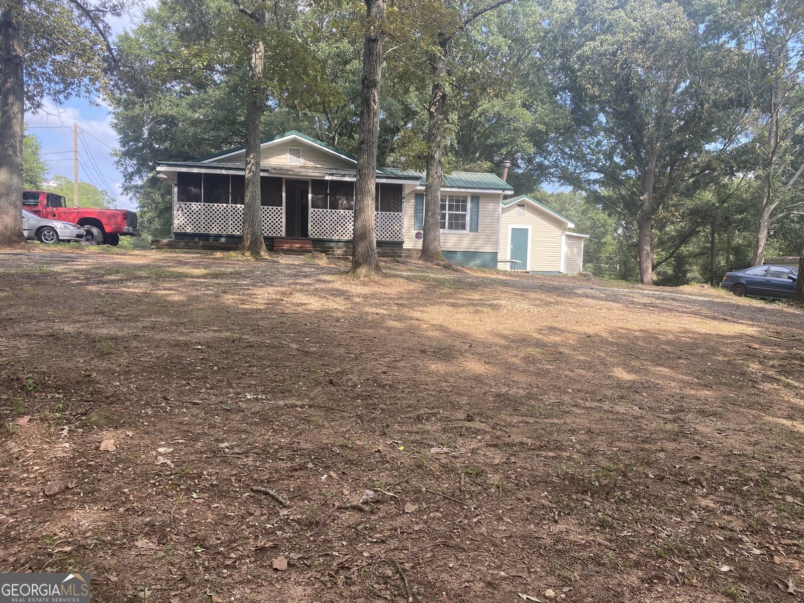 32 Helen Drive Griffin - 1