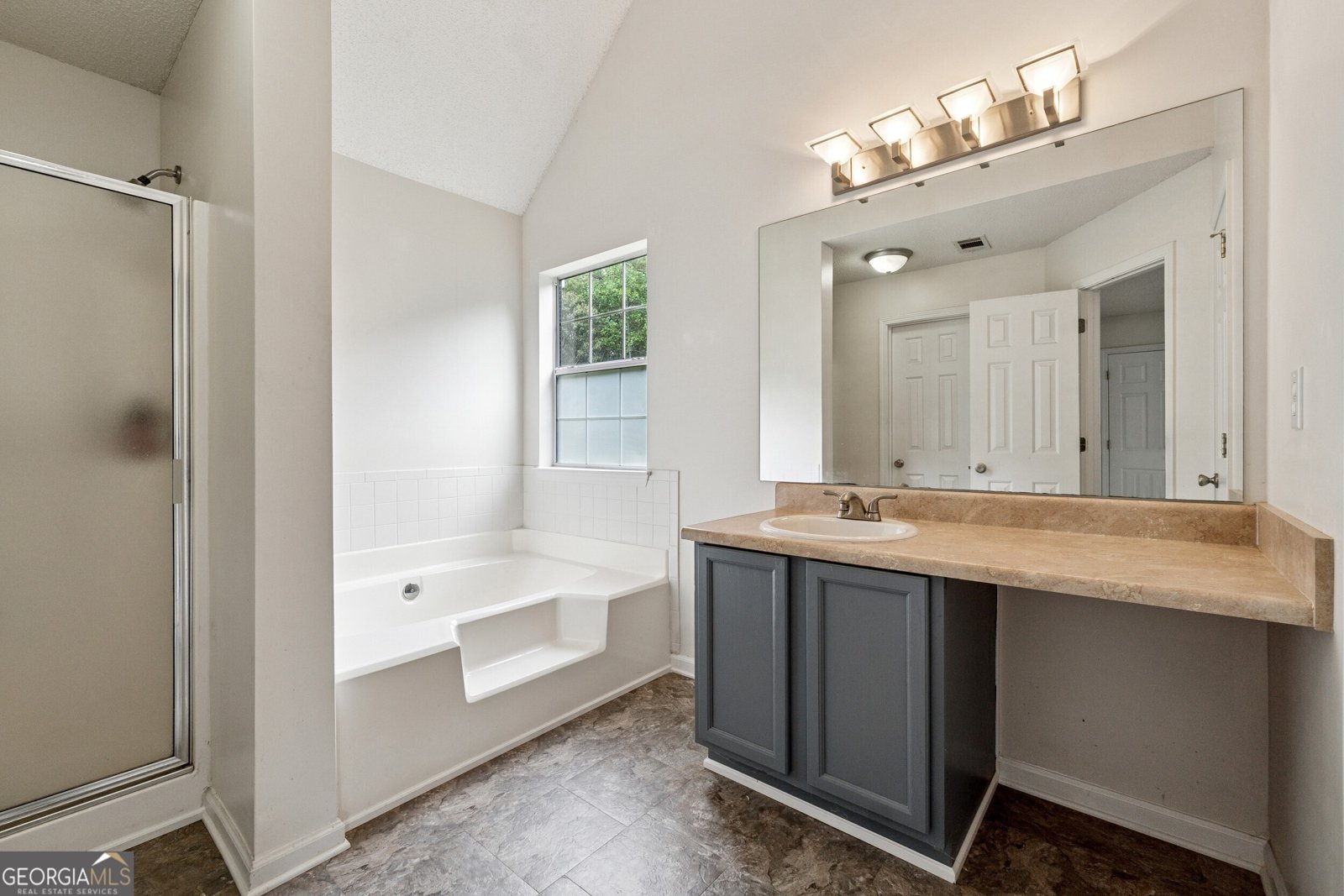 4542 WHITE Road Douglasville - 22