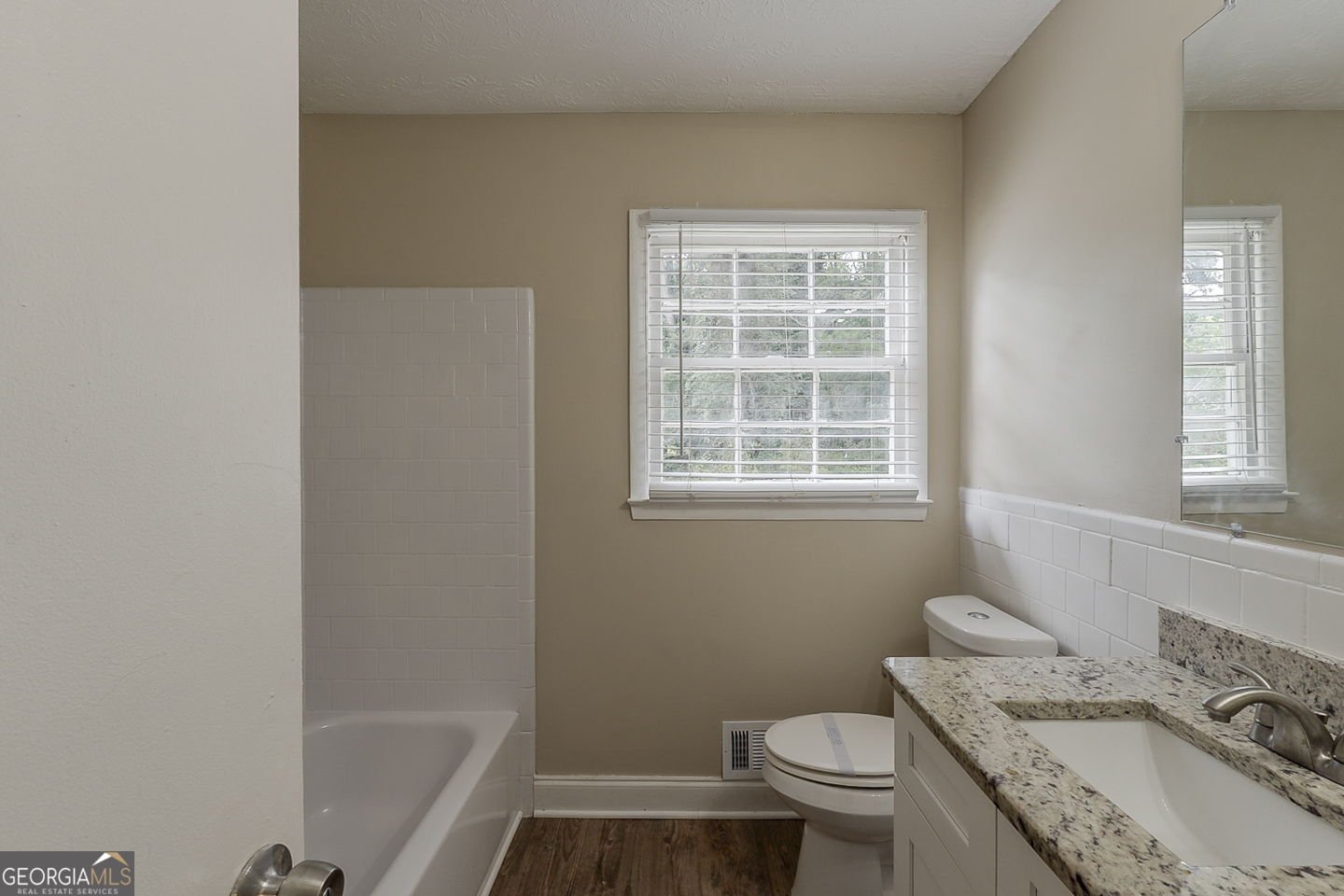 1202 Palisades Lane Ellenwood - 14