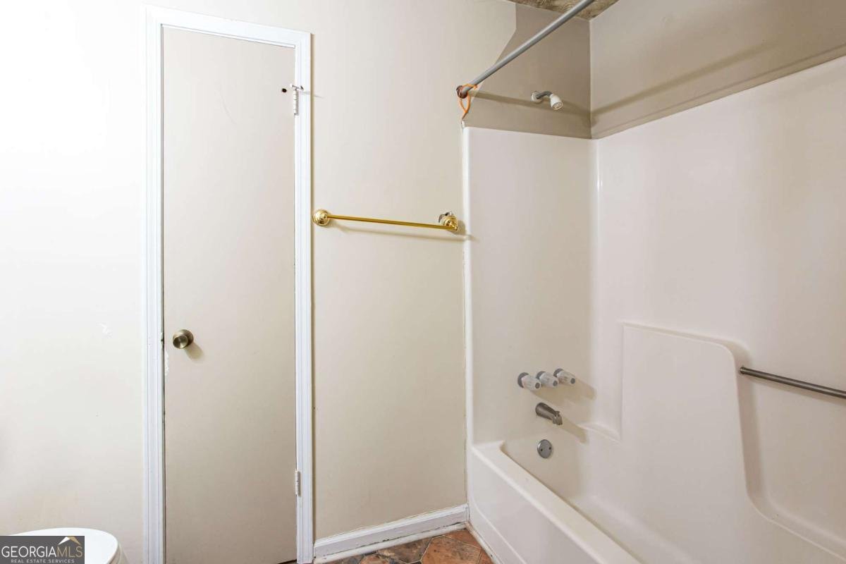 361 Hart Road Dallas - 28