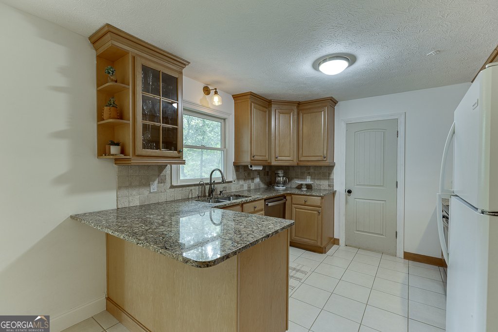 4724 Gateway Lane Flowery Branch - 14