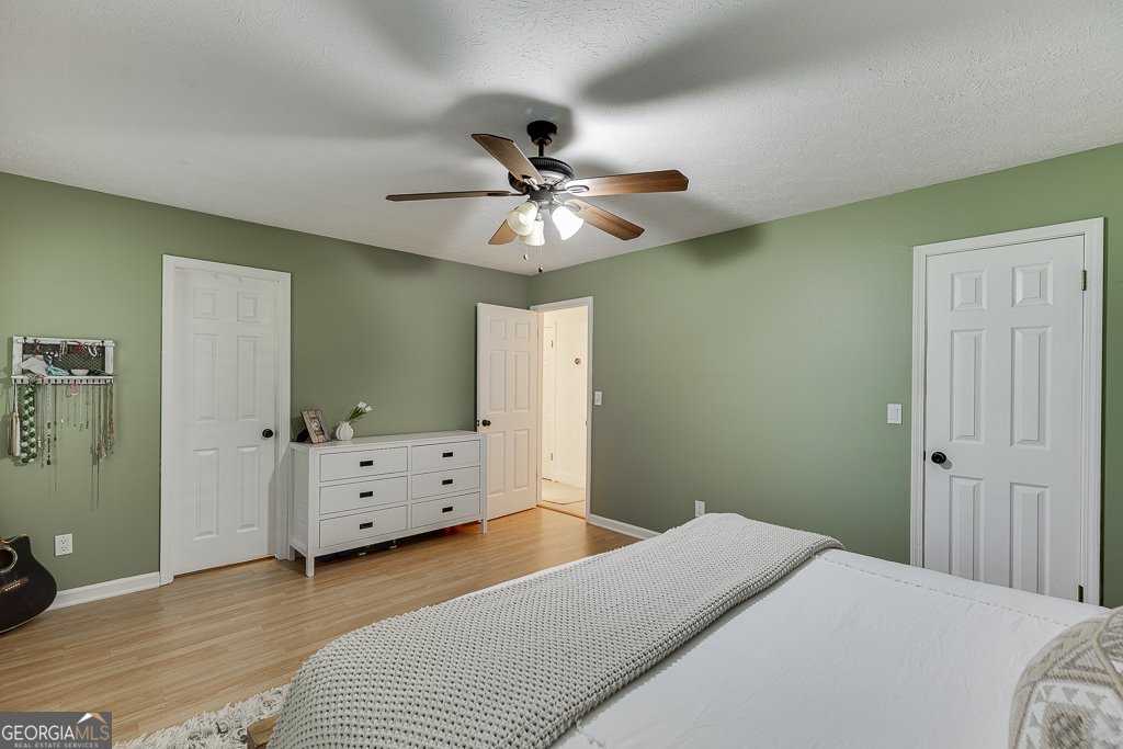 4724 Gateway Lane Flowery Branch - 24