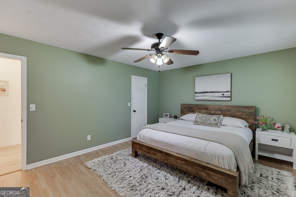 4724 Gateway Lane Flowery Branch - 25