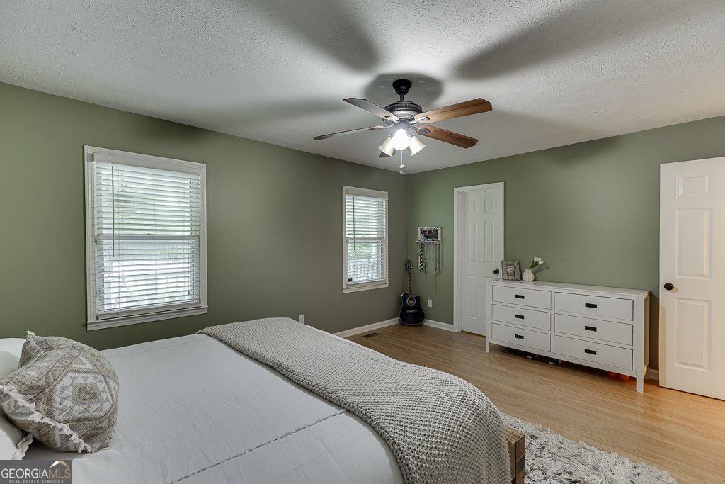 4724 Gateway Lane Flowery Branch - 27