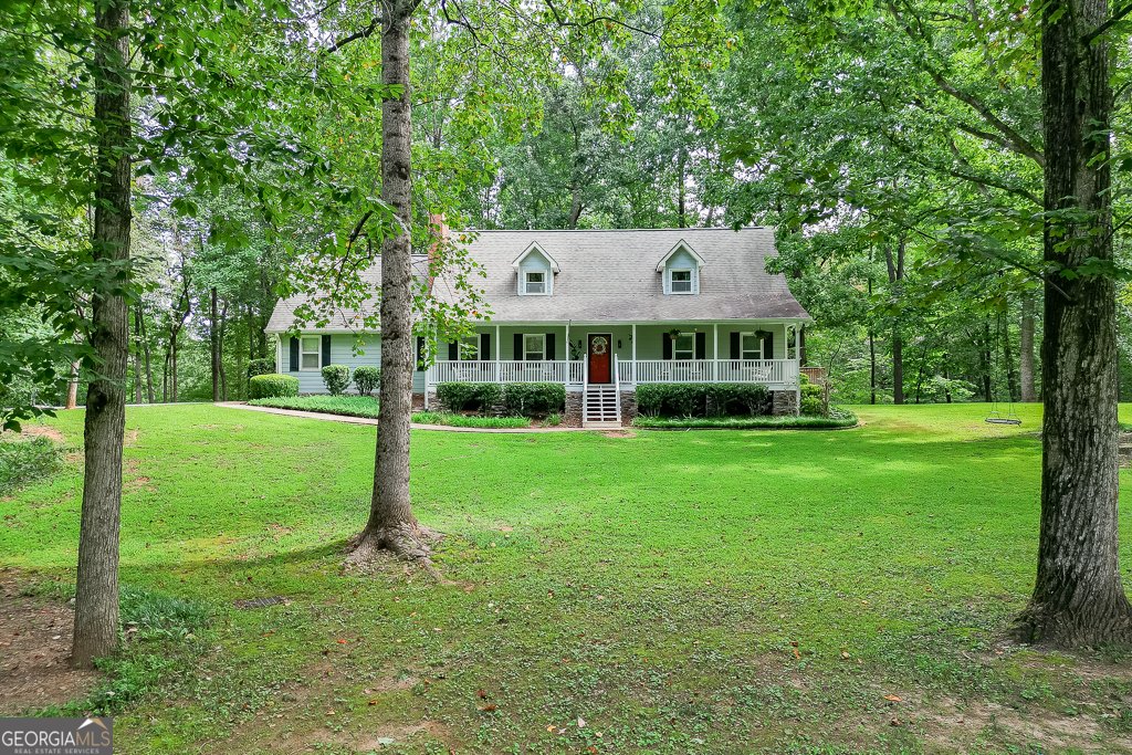 4724 Gateway Lane Flowery Branch - 46