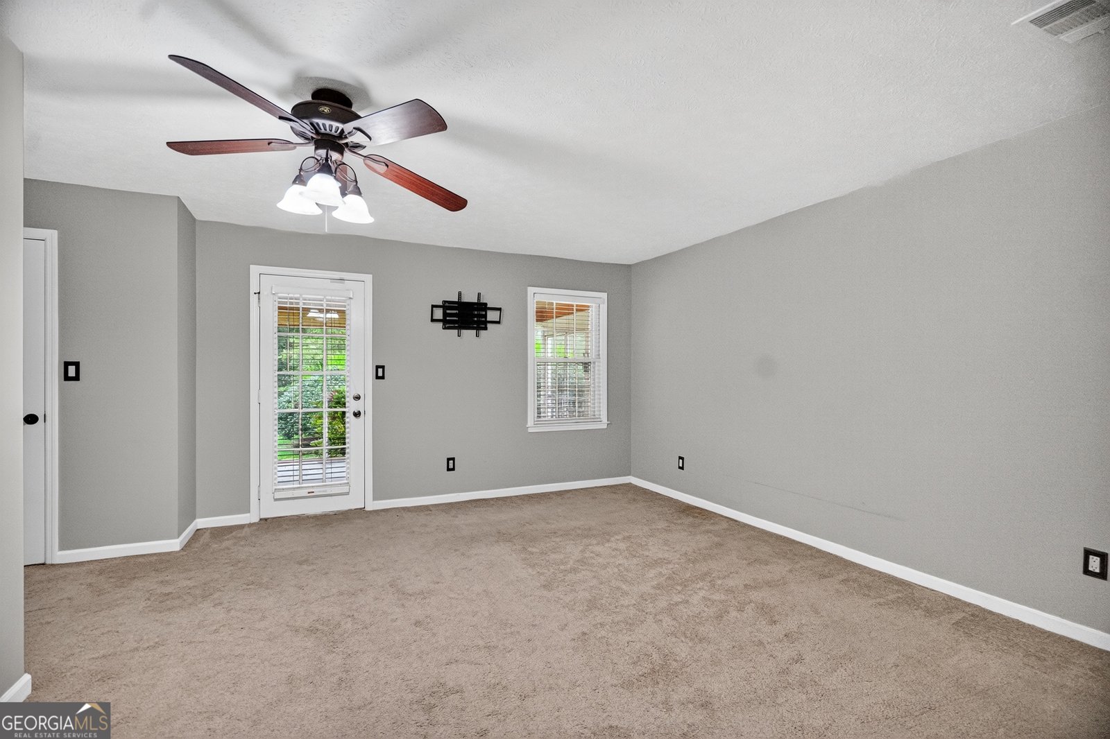 107 Powers Court Lagrange - 25