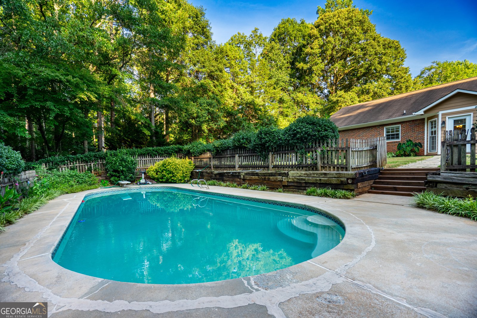 107 Powers Court Lagrange - 30