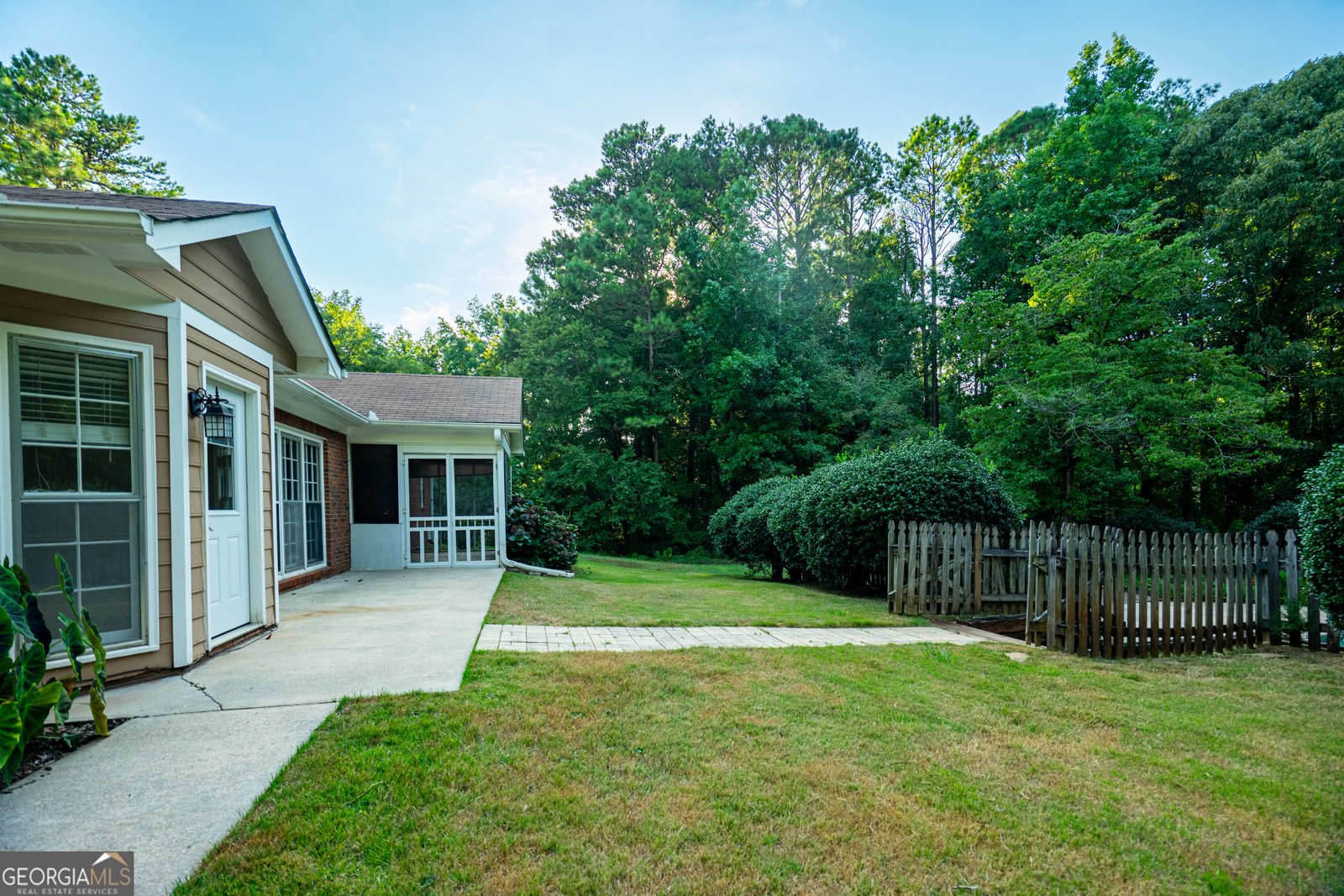 107 Powers Court Lagrange - 34